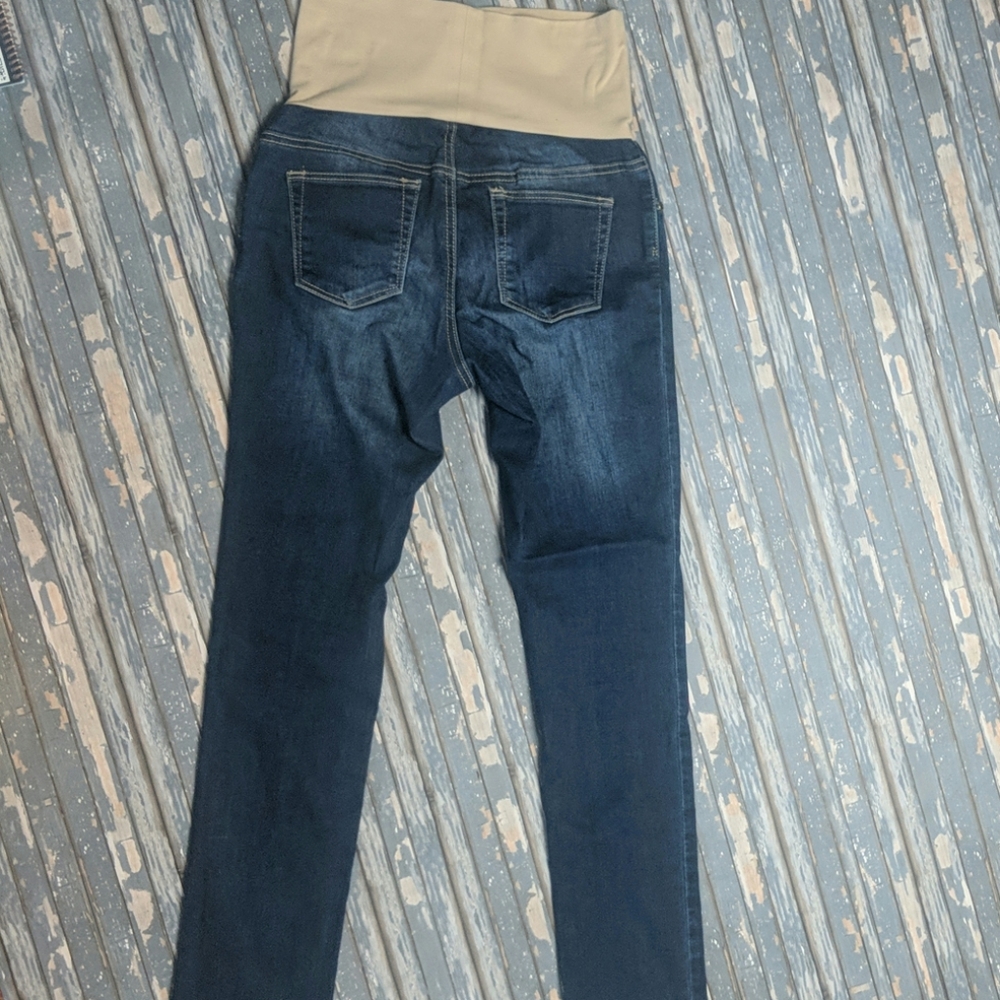 Maternity Jeans - Picture 2 of 4